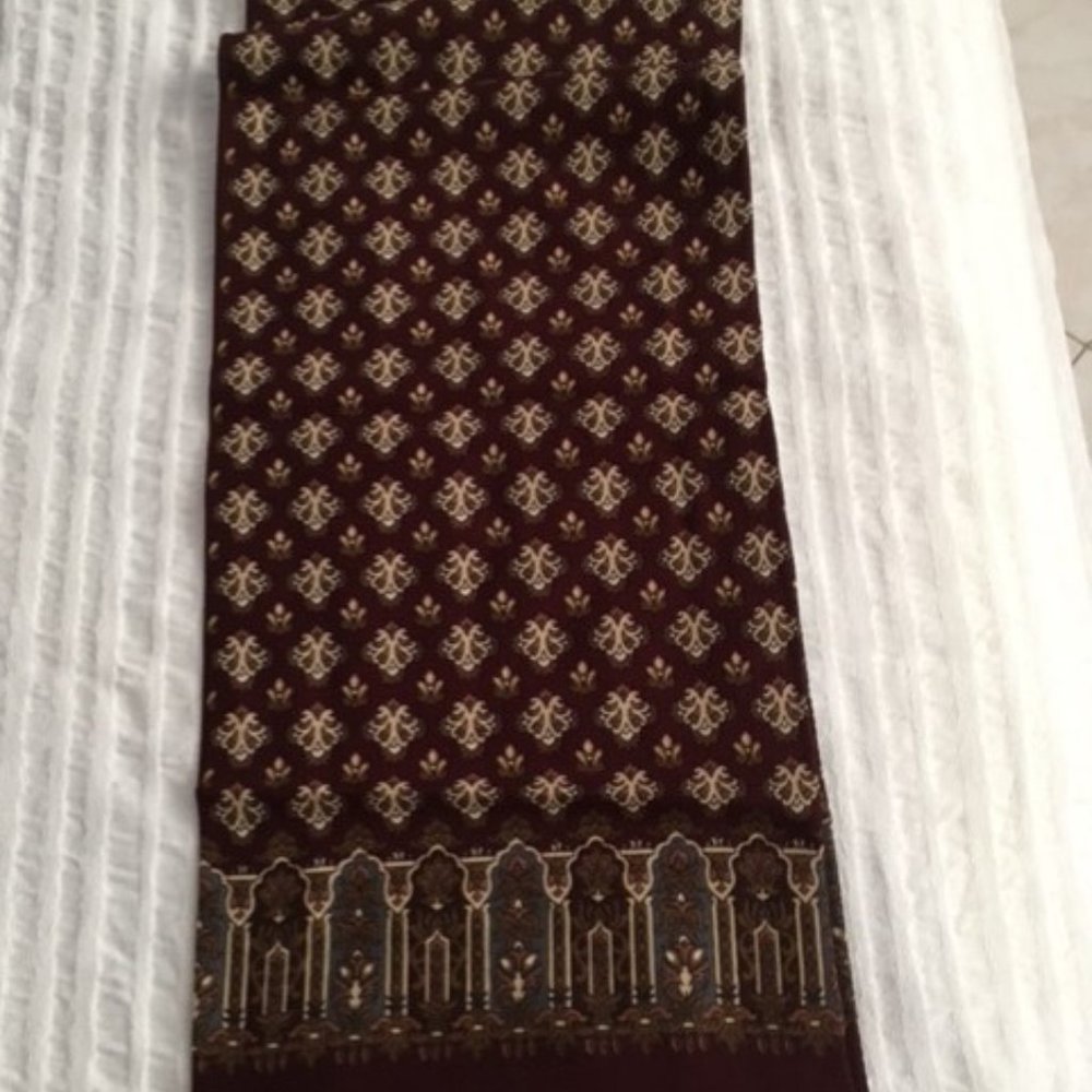 scarves - Picture 7 of 7